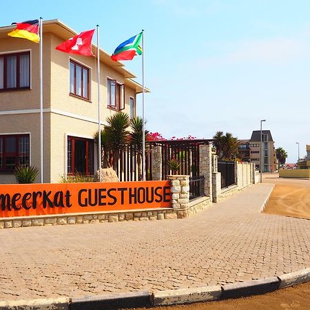 Meerkat Guesthouse Свакопмунд Экстерьер фото