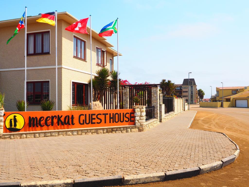 Meerkat Guesthouse Свакопмунд Экстерьер фото